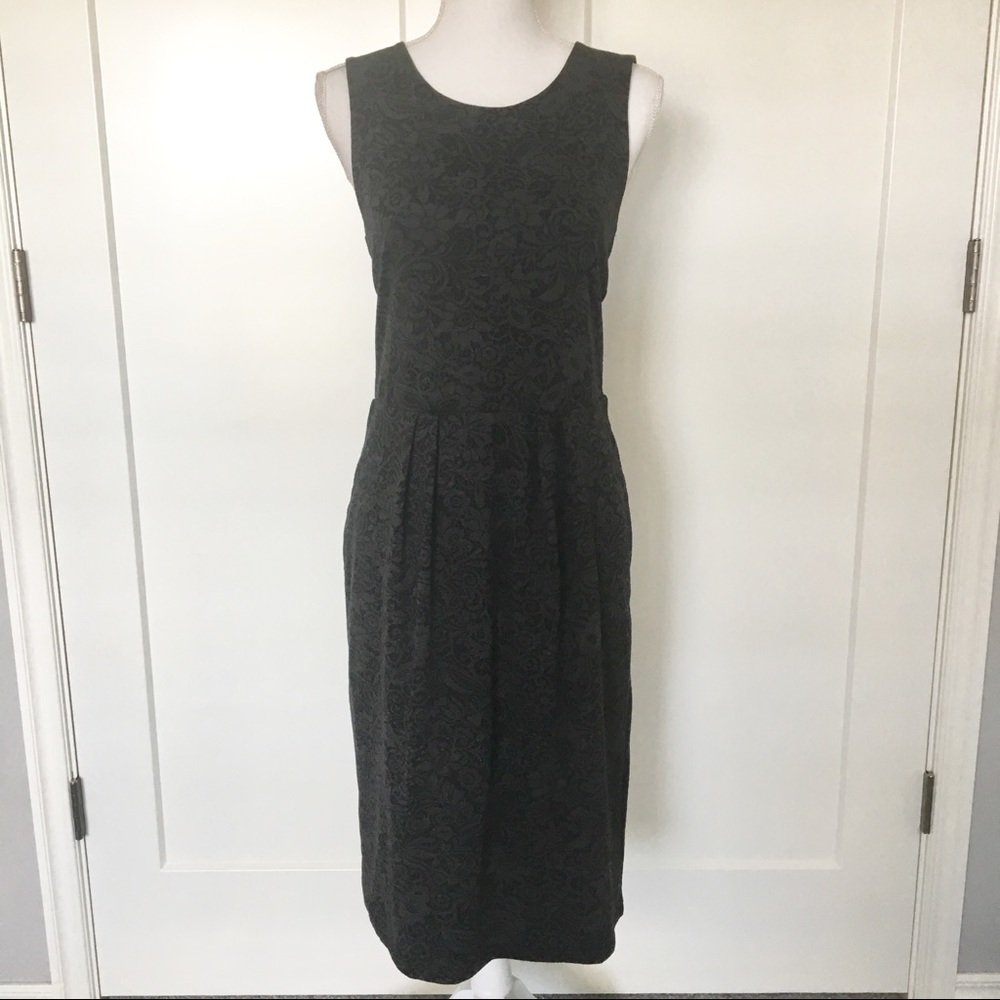 SALE Bordeaux | Black & Gray Floral Sleeveless